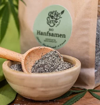 Bio Hanfsamen gekeimt und geschrotet von Hanfland, 500 g Packung